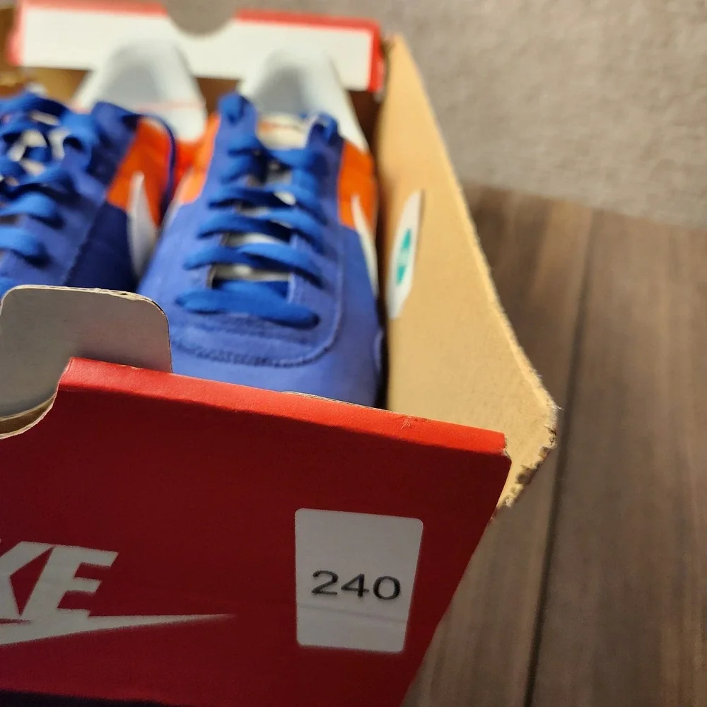 Nike Pre Montreal 17 Sneakers Mens 9.5 Blue Orange NEW Retro Running 898031-400